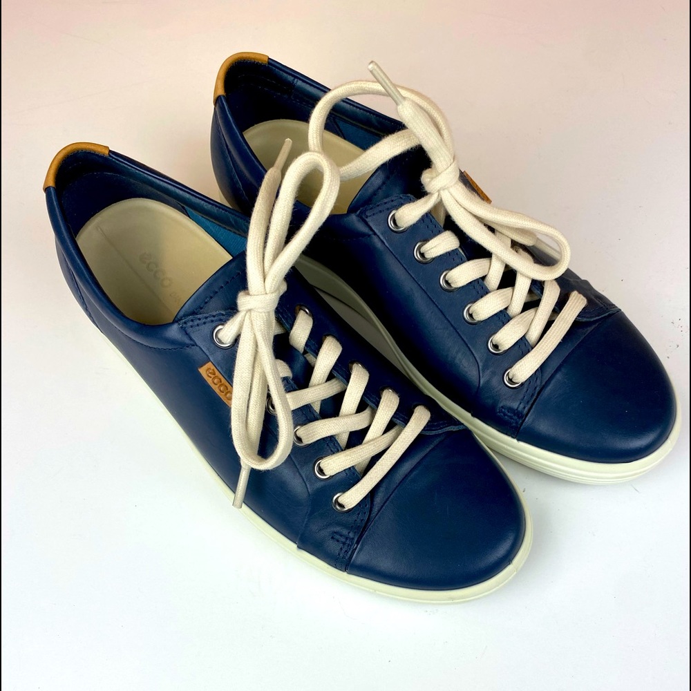 Ecco Navy Blue Leather Sneakers